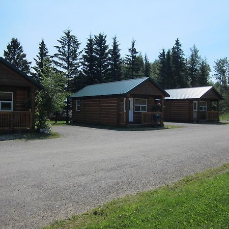 Beaver Creek Lodge And Cabins McBride Bagian luar foto